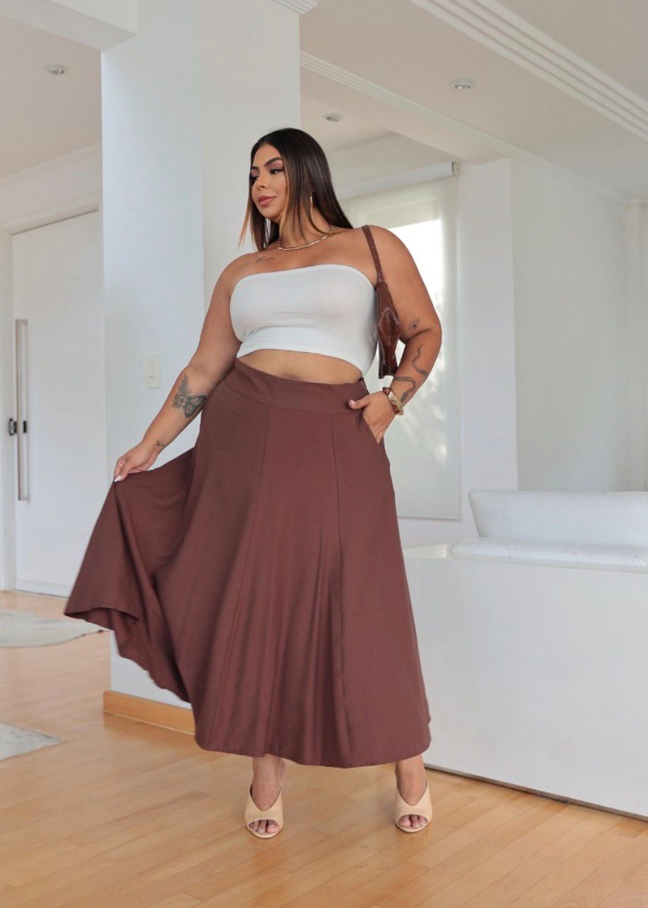 Saia Noir Essential Midi